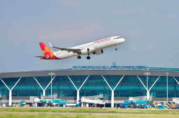 Đường bay Hải Phòng - TP.HCM đóng vai trò kết nối hai đầu tàu kinh tế Bắc - Nam