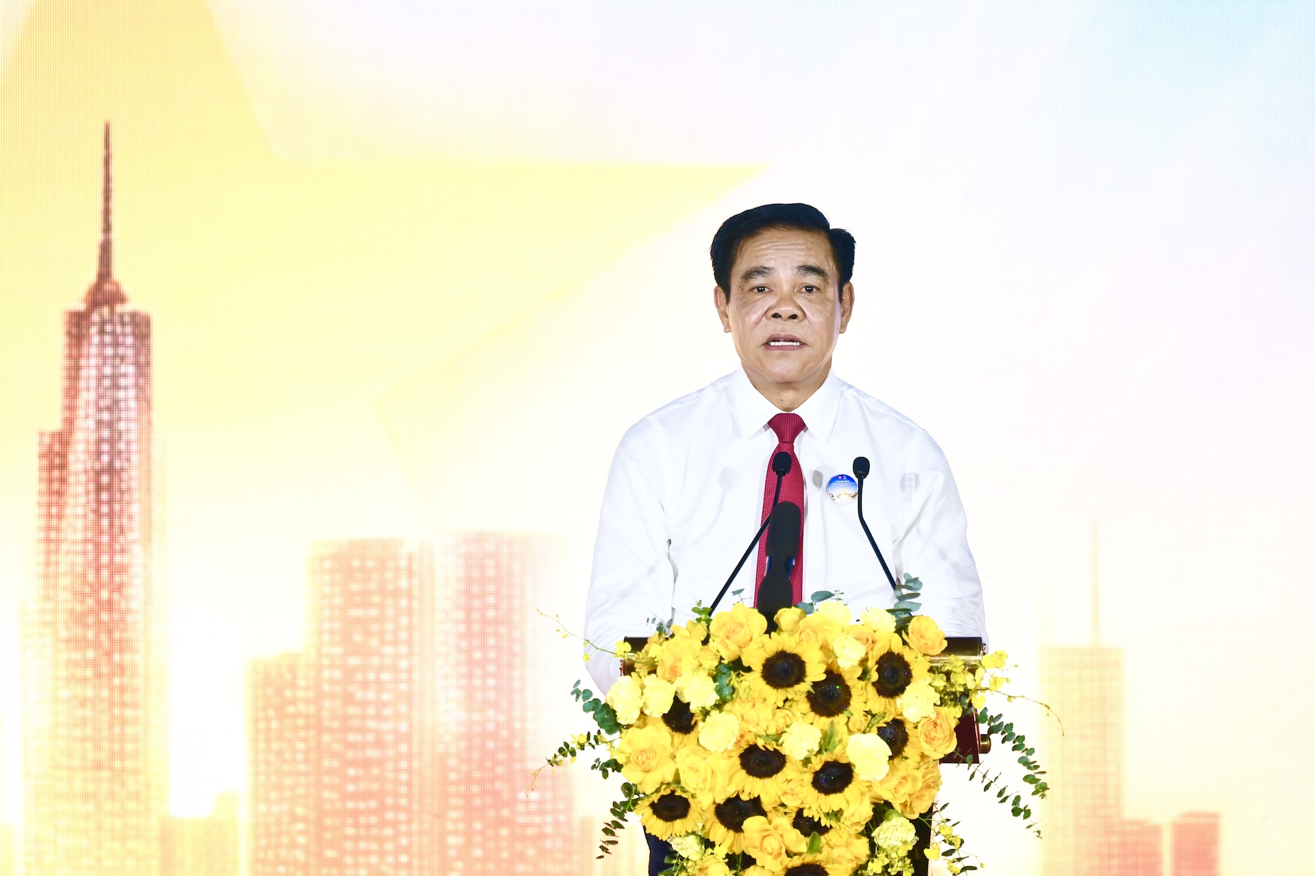 Chủ tịch UBND tỉnh Nghệ An đánh giá cao vai trò của dự án đối với định hướng phát triển đô thị trong giai đoạn mới.