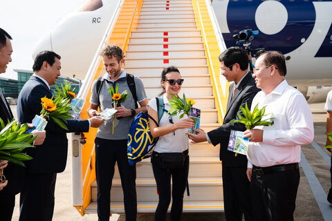 Việt Nam đón khách du lịch quốc tế thứ 20 triệu, ghi dấu mốc tăng trưởng chưa từng có trong 65 năm qua