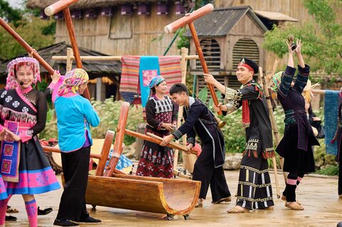 Khám phá đỉnh Fansipan, thưởng thức ẩm thực Tây Bắc chỉ với 950.000 đồng